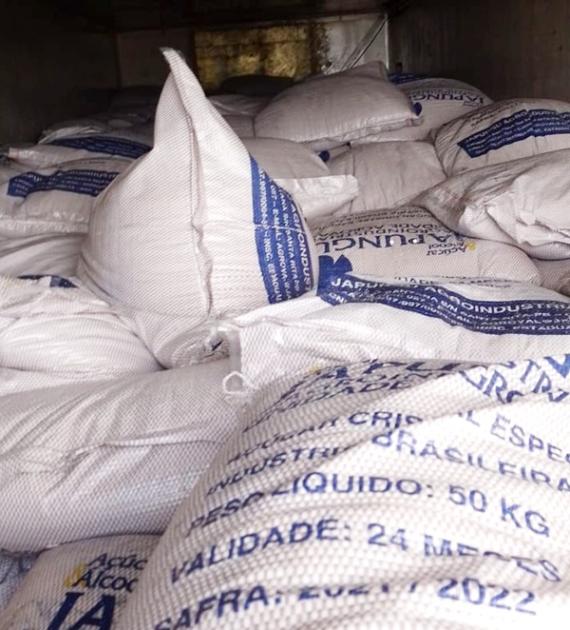 SEFAZ-PB apreende carga de 20 toneladas de açúcar com irregularidade no Sertão