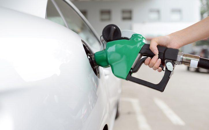 Congresso prorroga alíquota única de ICMS sobre combustíveis