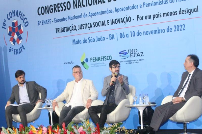 ABERTURA | Guilherme Mello defende tributação progressiva para a promoção de justiça fiscal