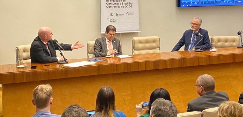 Sindifisco-PB participa em Brasília de debate sobre a reforma tributária