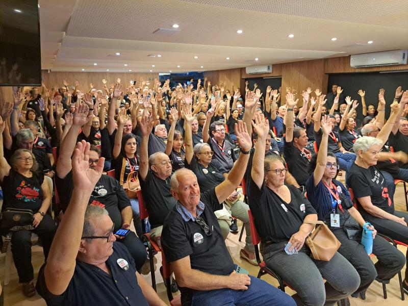 Assembleia Geral reúne mais de 300 auditores fiscais e aprova movimento #OcupaSefaz em todo o estado