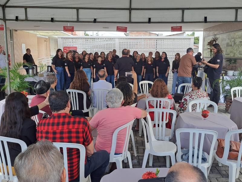 Diretoria comemora Dia do Servidor Público com auditores e auditoras